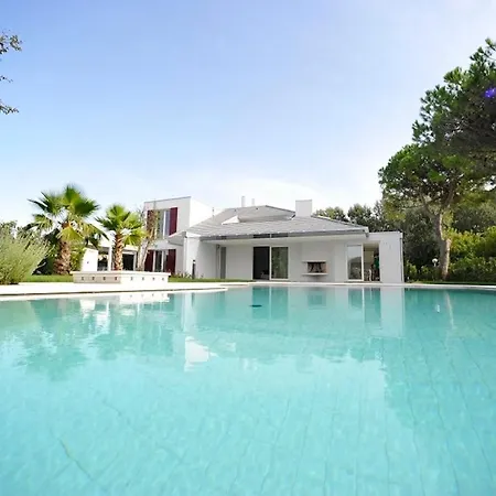 Villa With Private Pool - Luxury Vacation *