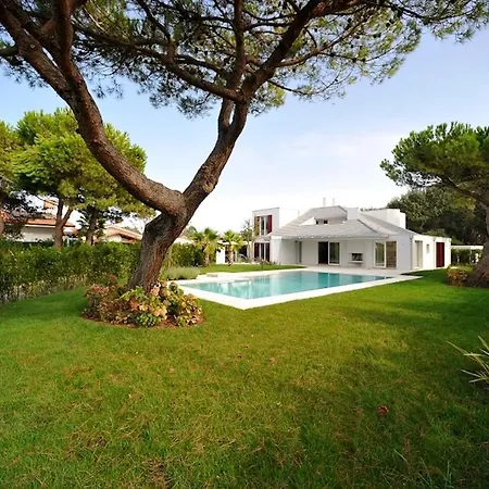 ヴィラ Villa With Private Pool - Luxury Vacation Albarella Island